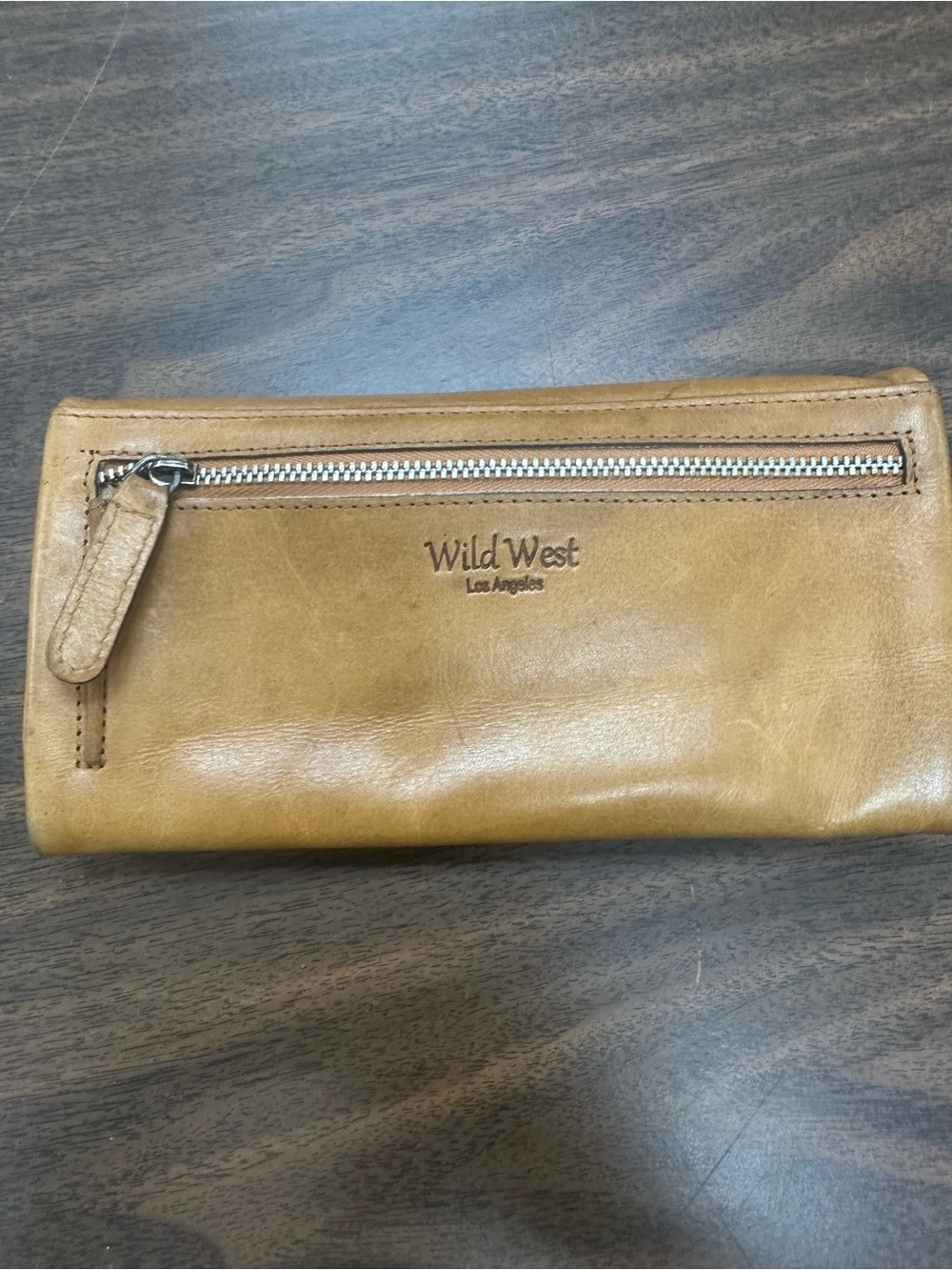 Wild West Los Angeles Tan Leather Zip Card & Key Holder